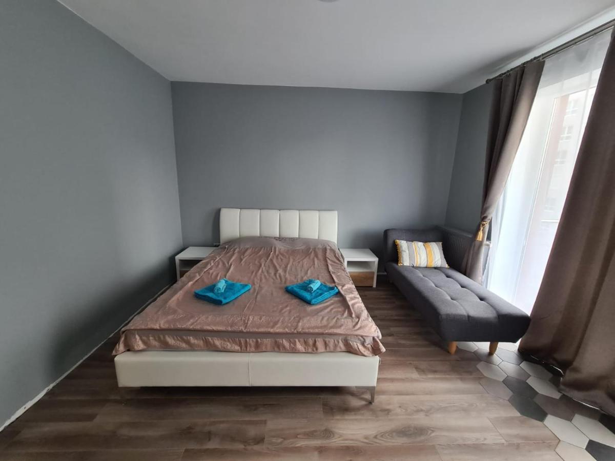 Garsoniera Zebra Apartman Brassó Kültér fotó